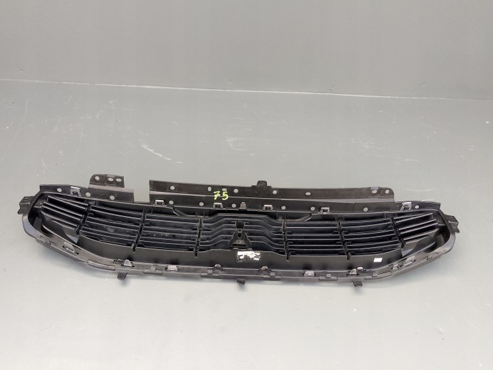 PEUGEOT 508 I LIFT 2014- CALANDRE GRILLE 9807631077