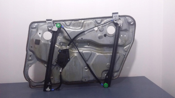 VW PASSAT B5 RESTYLAGE ÉLÉVATEUR VITRES AVANT GAUCHE 3B4837755D 3B1837461