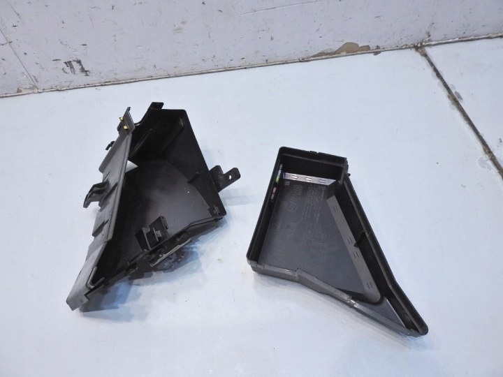 CHÂSSIS BOÎTES FUSIBLES SUBARU FORESTER III 2.0 D MB502000B
