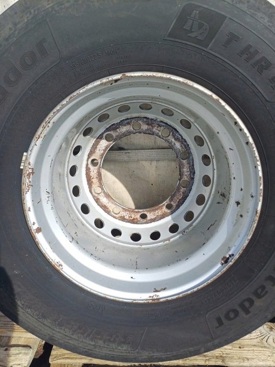 LLANTA DE ACERO NEUMÁTICO RUEDA RUEDAS DAF XF 106 MATADOR THR 4 385/65R22.5 