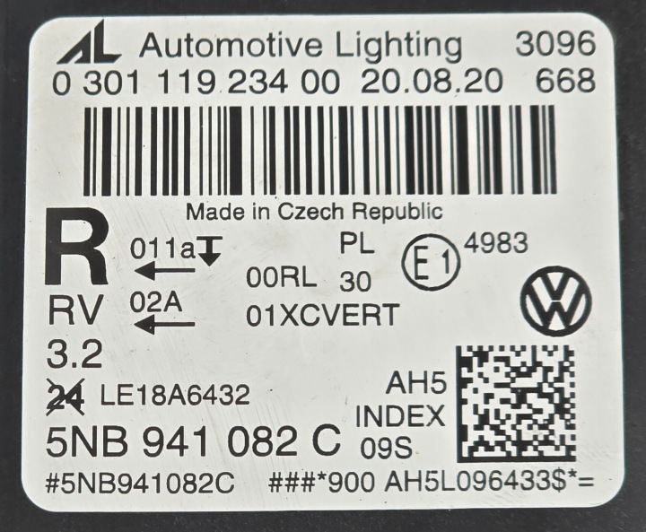 VW TIGUAN 2 LIFT COMPLET LED PROJECTEUR DROIT PHARE AVANT DROITE 5NB941082C