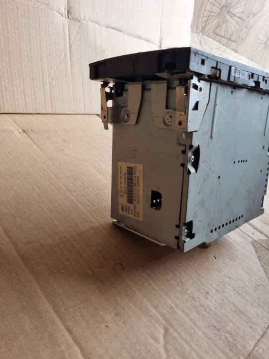 RADIO FORD FOCUS C-MAX 6S6118C815AF