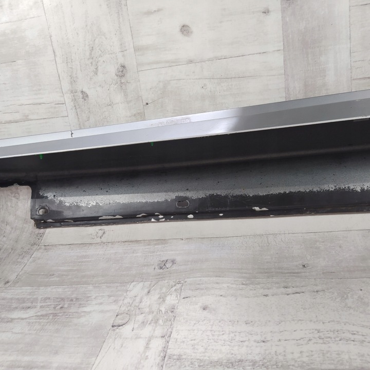 MOULURE SEUIL REVÊTEMENT DROITE BMW E60 7033760