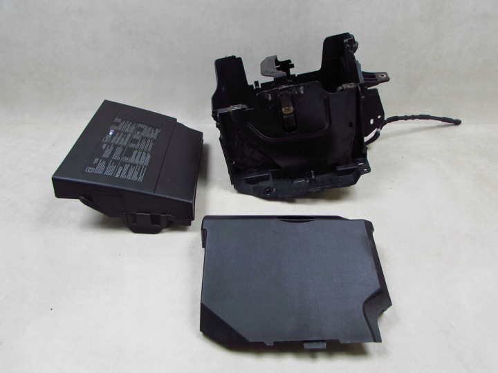 RENAULT MEGANE III 08-16 SUPPORT CHÂSSIS BATTERIE CONTRÔLEUR 244460010R