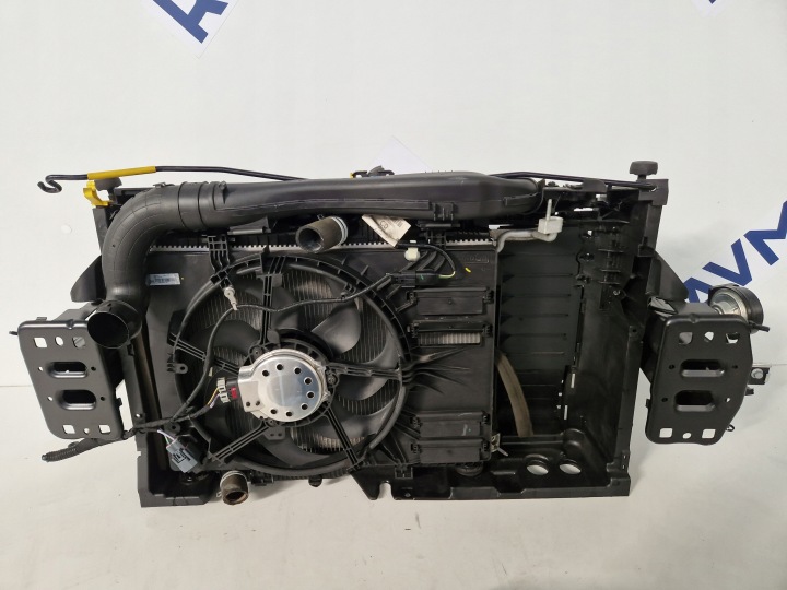 PANNEAU AVANT POUTRE RADIATEURS ENSEMBLE RADIATEURS FORD FIESTA VII MK8 1.1 B EUROPE