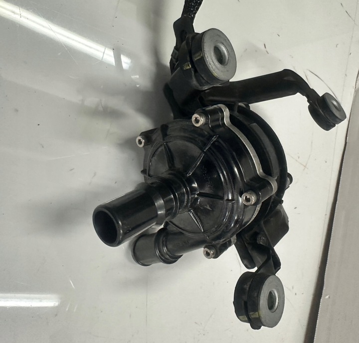 ADICIONAL BOMBA DE AGUA KIA HYUNDAI NIRO IONIQ KONA 1.6 25100-08HB0 2510008HB0 