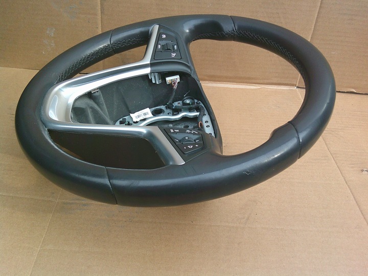 OPEL INSIGNIA A VOLANT CUIR 13316547
