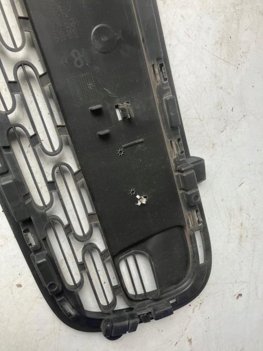 GRILLE CENTRALE PARE-CHOCS GRILLE CITROEN C4 CACTUS LIFT 9821229977
