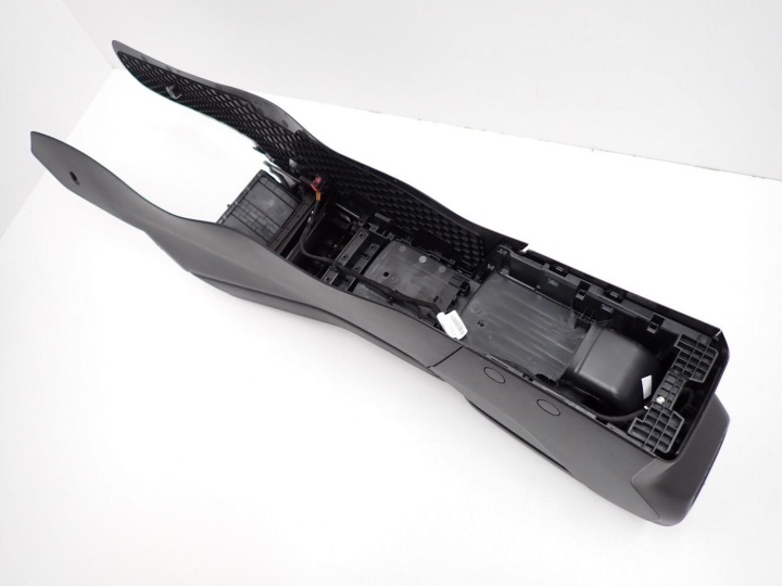 TUNNEL ACCOUDOIR PANNEAU CHÂSSIS USB EUROPE 571863046 VW TIGUAN III 3 571 25R