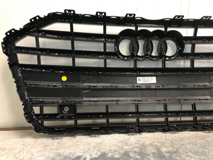 GRILLE CALANDRE S-LINE AUDI S6 C8 4K0853651D