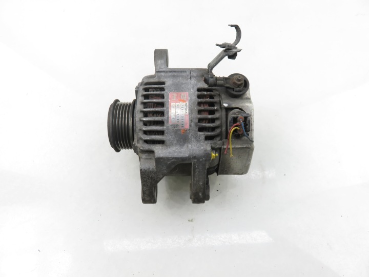 ALTERNATEUR TOYOTA YARIS I 1.4 D-4D 1ND-TV 2706033040