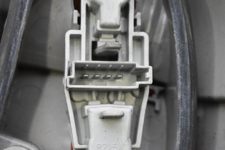 PHARE GAUCHE ARRIÈRE ARRIÈRE 7S71-13405-B FORD MONDEO MK4 UNIVERSEL 07-10