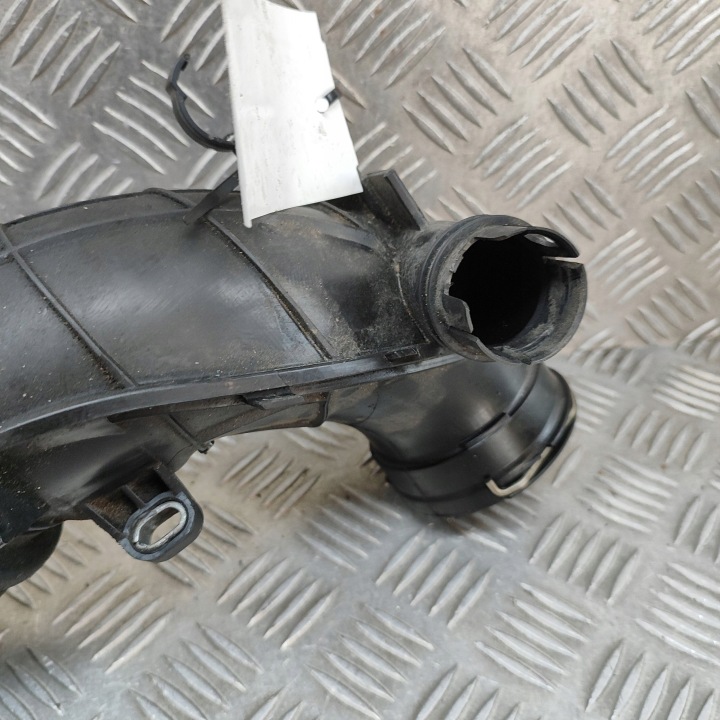 BMW 1 F20 F21 2017 PIÈCE TUYAUX ADMISSION AIR