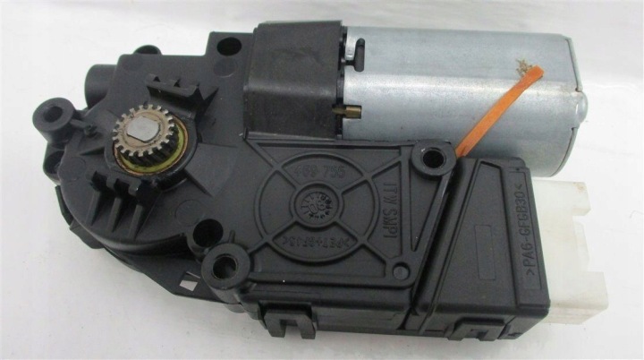 MERCEDES-BENZ OE A2048200808