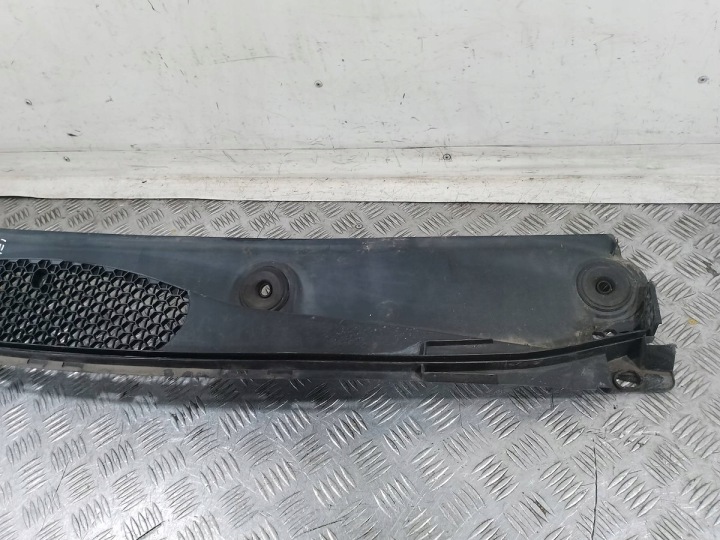 DOUBLURE DE PASSAGE DE ROUE PEUGEOT PARTENR II TEPEE 9680568877 9680962577