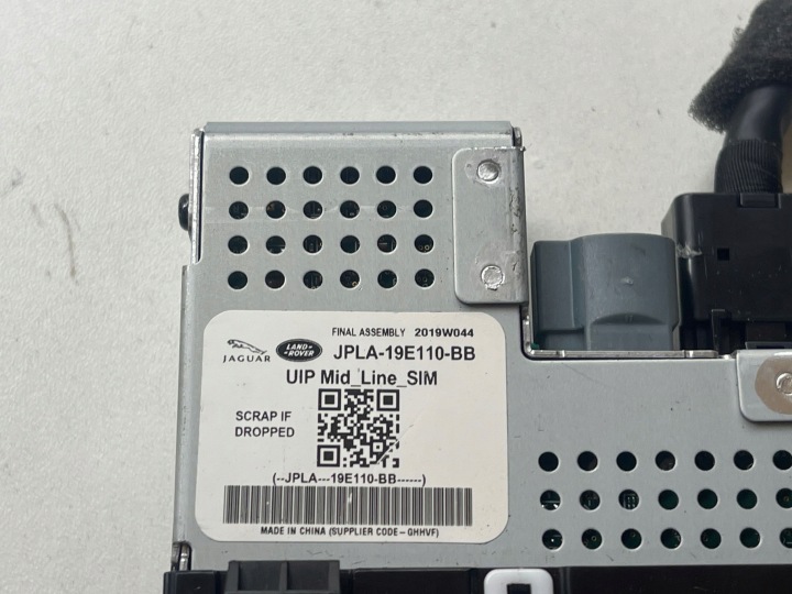 PRISE TRANSMISSION USB SIM LAND ROVER RANGE ROVER L494 L550 L551 JPLA-19E110-BB