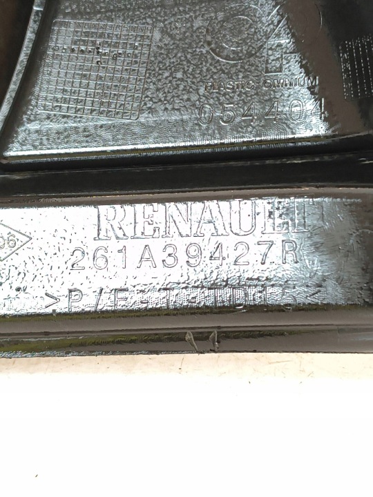 GRILLE PARE-CHOCS GAUCHE AVANT RENAULT CAPTUR I LIFT 261A39427R