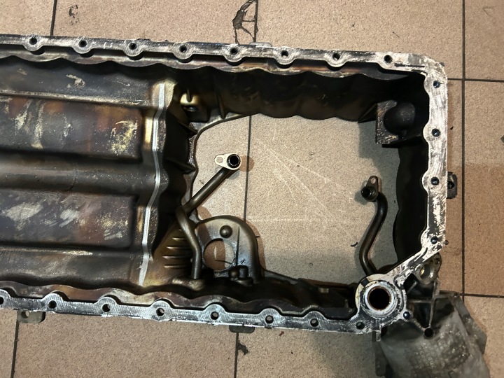 CARTER CUVETTE HUILES PORSCHE CAYENNE 4.8 TURBO 7L 07-11