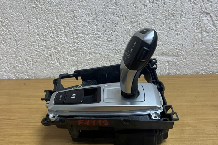 MÉCANISME CHANGEMENTS VITESSE BMW X6 (E71, E72) 10022151 2014