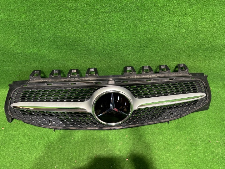 MERCEDES CLA W118 GRILLE A1188880000 RÉCHAUFFEUR INSIGNE
