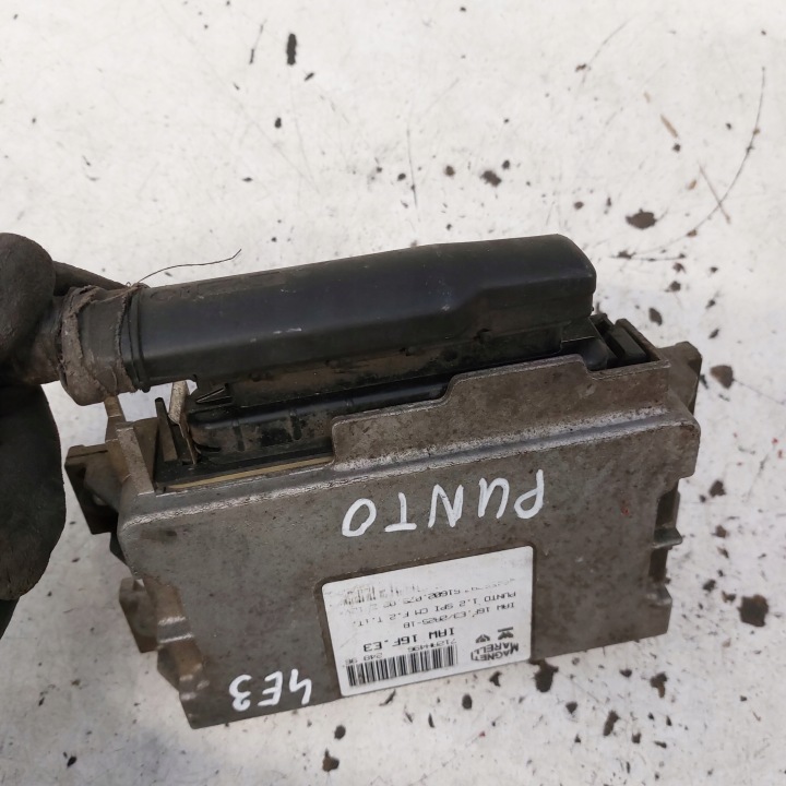 FIAT PUNTO 1,2 ORDINATEUR MOTEUR MAGNETI MARELLI IAW16FE3