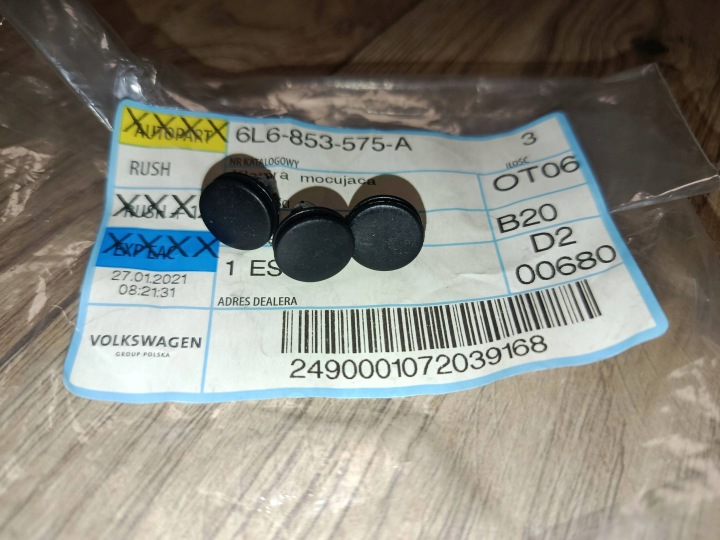 AGRAFE FIXATIONS CLIPS GARNITURE DE PORTE VW SEAT ALTEA 6L6853575A