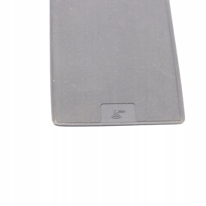 AUDI A5 F5 CAOUTCHOUC SEMELLE BOÎTE À GANTS 8W0863301