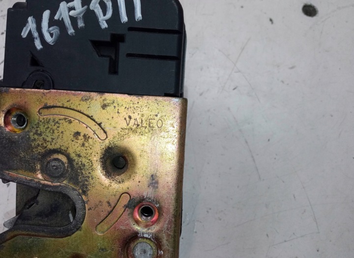SERRURE DROIT ARRIÈRE PORTES PEUGEOT 206 1,4