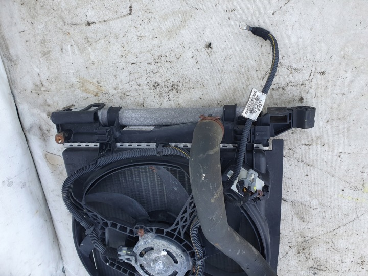 RADIATEUR VENTILATEUR OPEL CORSA D 1.2