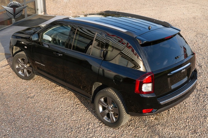 JEEP COMPASS 2011-2017 MOULURE PARE-CHOCS ARRIÈRE