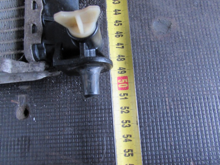 RADIATEUR EAU 25310-1H600 1.6 CRDI KIA CEED 06-09R.