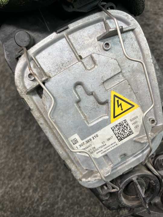 VOLVO S40 V50 LIFT PHARE DROIT AVANT XÉNON OE EUROPE 31265699