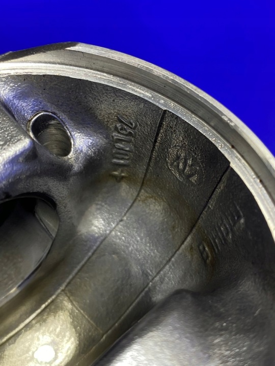 PISTON BIELLE BIELLE 75L101 PARTENAIRE II 1.6 E-HDI 10JBEE 9H06 26MM 51MM