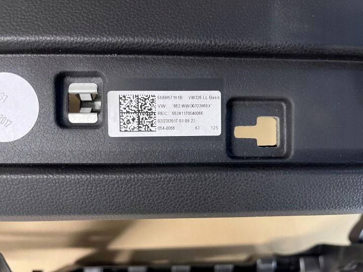 VW TIGUAN II PLANCHE CONSOLE ORIGINAL 5NB857181B