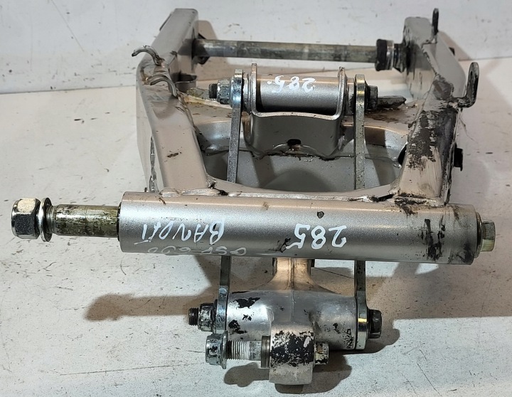 BRAS DE SUSPENSION BALANCIER 61000-26E-020FP OSKA OSKI SUZUKI GSF 600 BANDIT 1996-1999R