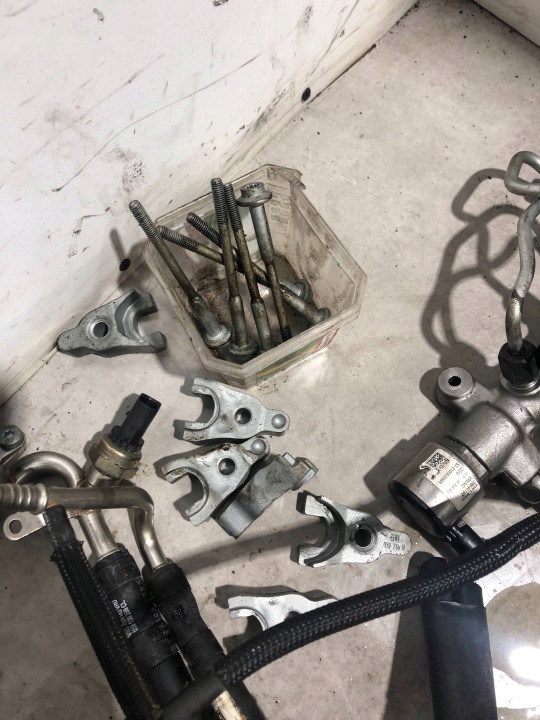 INJECTEUR AUDI S5 F5 059130278P