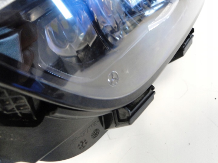 MERCEDES PHARE AVANT GAUCHE B CLASSE 247 W247 A2479060904 LIFT COMPLET LED