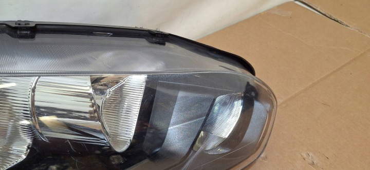 PHARE AVANT AVANT DROITE FORD TRANSIT CONNECT MK2 DT11-13W029-DC