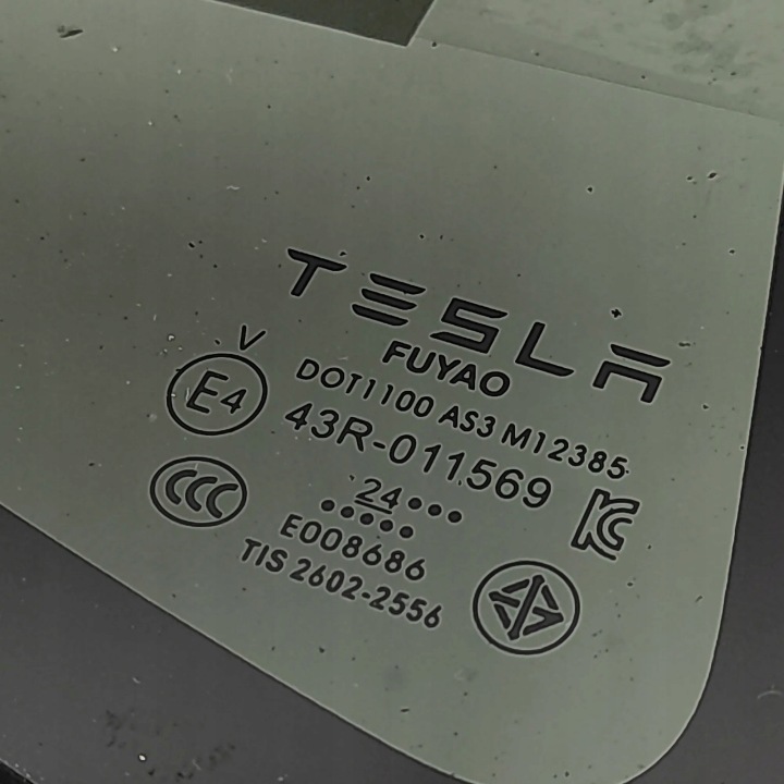 VITRE DROITE ARRIÈRE TESLA MODÈLE Y 160080900C 34228459 378KW 2022