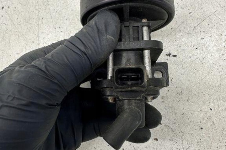 SOUPAPE ELEKTROMATYCZNY AUDI 100 AVANT (4A, C4) 357906283 2.5L DIESEL 1992