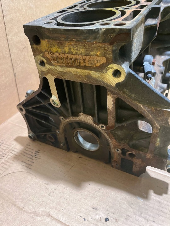 VOLKSWAGEN GOLF VI BLOC MOTEUR