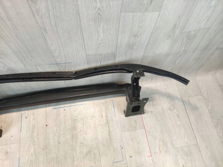 VW GOLF VIII 8 POUTRE PARE-CHOCS AVANT 5H0807109J