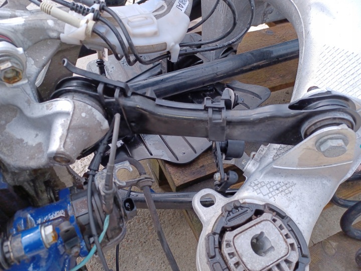 BMW 7 G11 G12 M760 6.0 ROTULE DE DIRECTION MOYEU BRAS DE SUSPENSION GAUCHE ARRIÈRE 6883339 621654