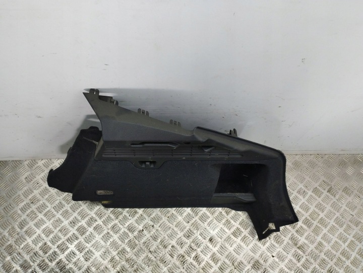 AUDI A3 8Y 2021 COLLECTEUR COUVERCLES DE COFFRE 8Y4863880