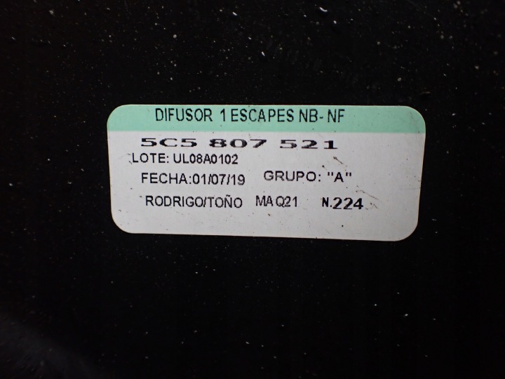 DOUBLURE DIFFUSEUR PARE-CHOCS ARRIÈRE VW BETTLE 5C5807521 9339