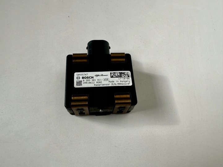 ALFA ROMEO GIULIA STELVIO RADAR ACC 50555747 0203301811 DÉVERROUILLÉ
