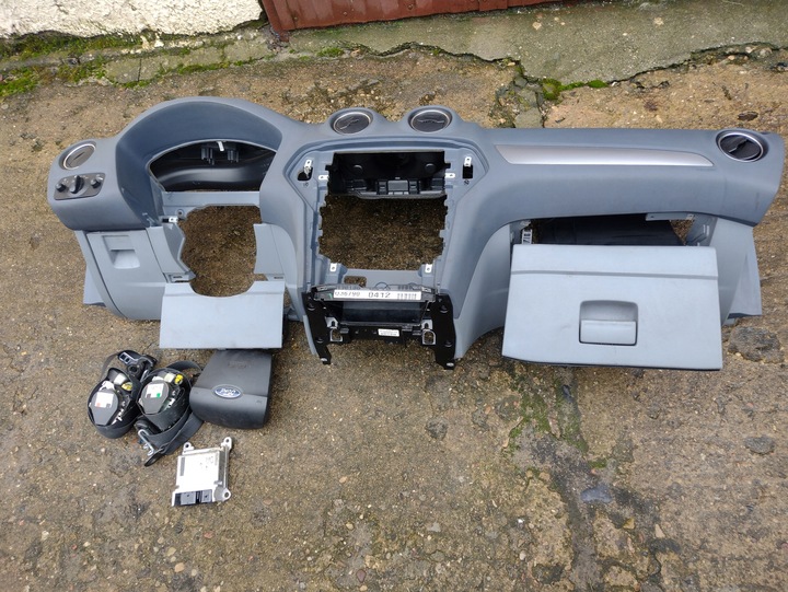 FORD MONDEO MK4 DASH PANEL DISTRIBUTION CONSOLE SET 