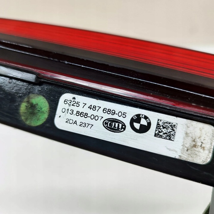 BMW OE 7487689