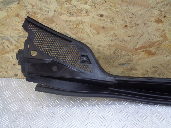 DOUBLURE DE PASSAGE DE ROUE 96583760XT CITROEN C4 I 04-