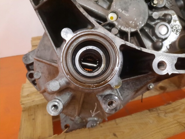 FORD FIESTA MK7 12-17 BOÎTE DE VITESSES MANUELLE BA6R7002ABE